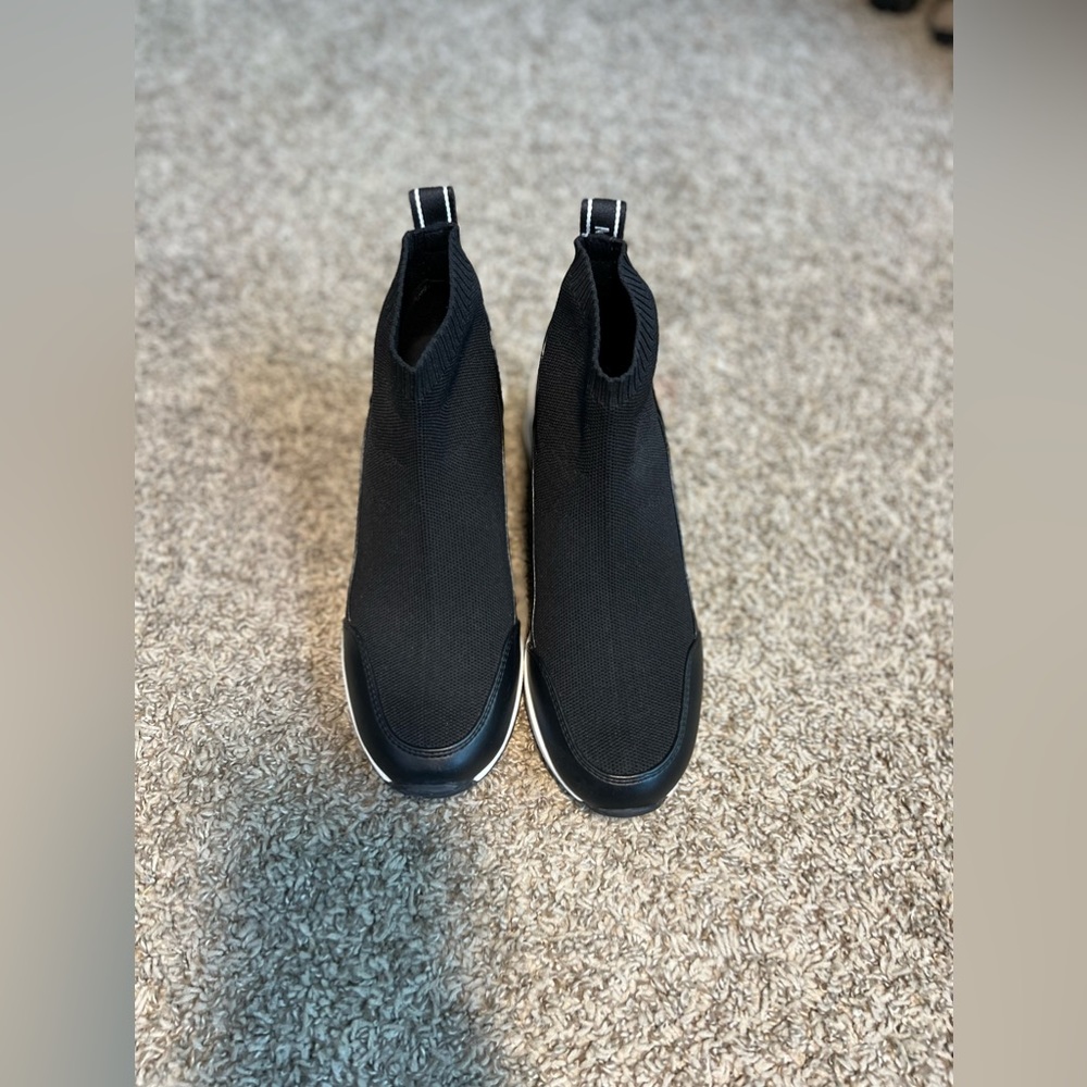 Michael Kors Sarina booties shoes